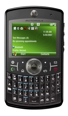 Surprise, Moto Q9 comes with Windows Mobile 6.1