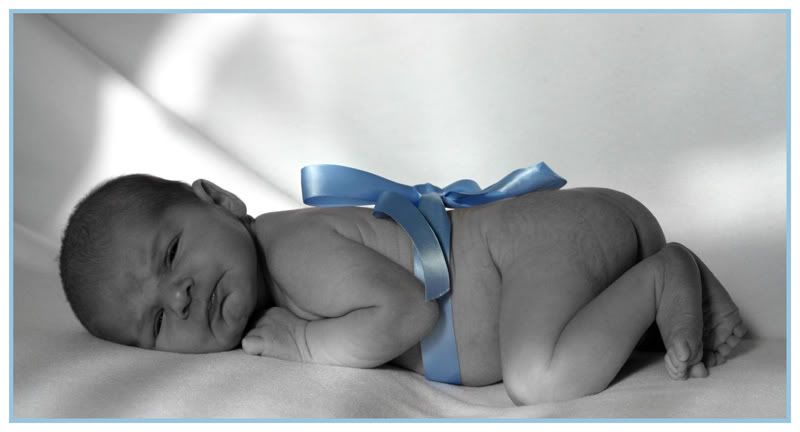 IMAGE: http://i16.photobucket.com/albums/b13/sarahemjones/will3.jpg