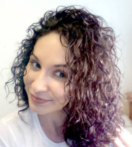 selena gomez curly hair 2011. hot selena gomez curly hair