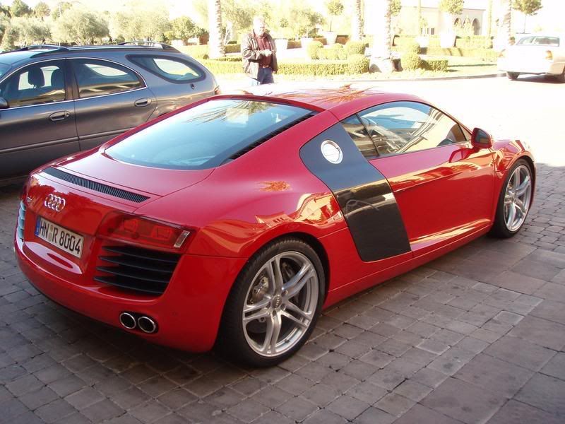 2010 Best Audi R8 Red Picture