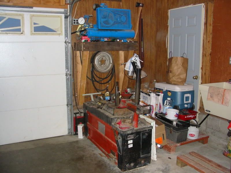 Coats Vintage Tire Changer.... Yesterday's Tractors