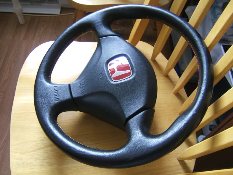 F/S JDN DC5 typr R and CL1 euro R steering wheel w/AIRBAG MOMO bolt