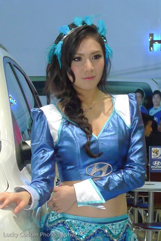 BkkMtrShw201044of46.jpg