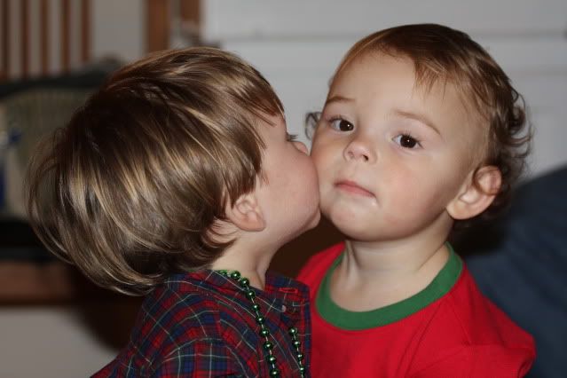 IMAGE: http://i16.photobucket.com/albums/b28/Deec77/IMG_8940.jpg