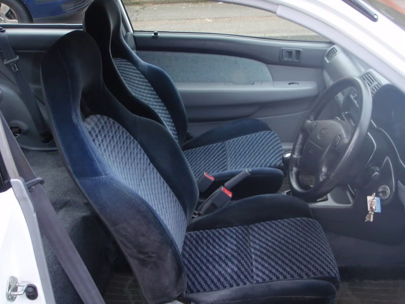 Glanza Seats