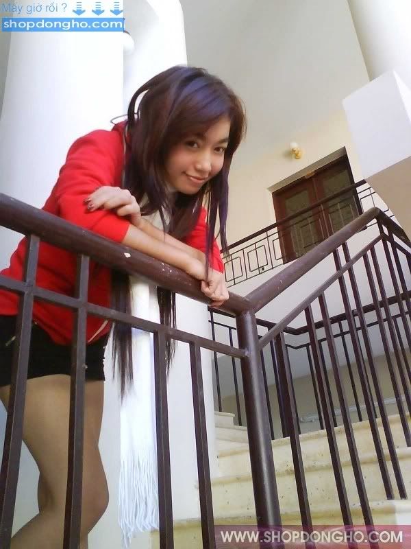 Elly-Áo khoác đỏ