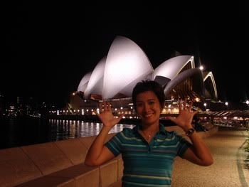 sydney at night