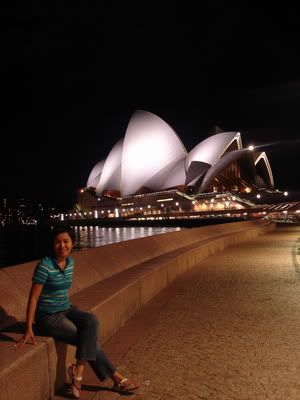 sydney at night