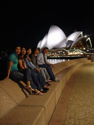 sydney at night