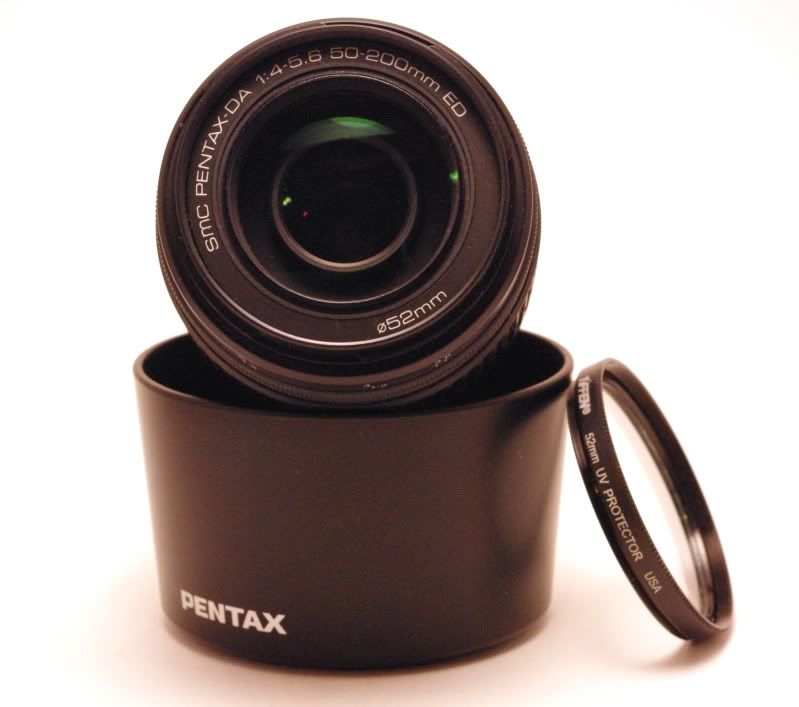 Pentax-DA-50-200mm-lens.jpg
