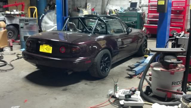 http://i16.photobucket.com/albums/b35/johnms88/2012-06-11_02-50-09_862.jpg