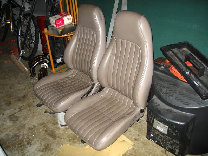 Got Some 4th Gen Seats For The 67 Team Camaro Tech