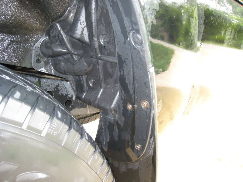 wheel-well-post-wash-3-smal.jpg