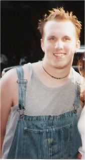 re: Which Celebrity Do People Say YOU Look Like?