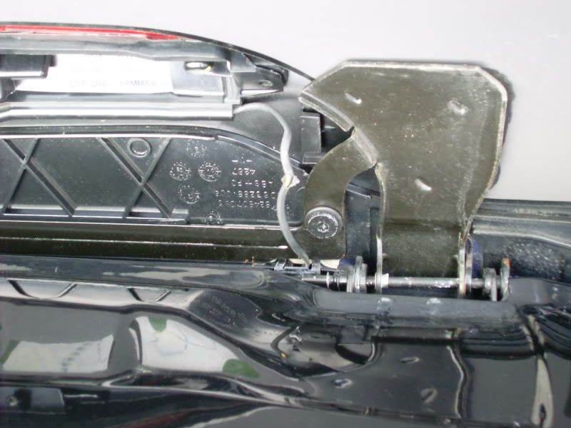 How To Remove Third Brake Light on '08 SS. Chevy Trailblazer SS Forum