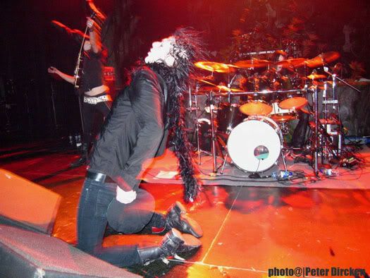 http://i16.photobucket.com/albums/b44/Marry_/Deathstars-by-Peter-Dircken-32.jpg