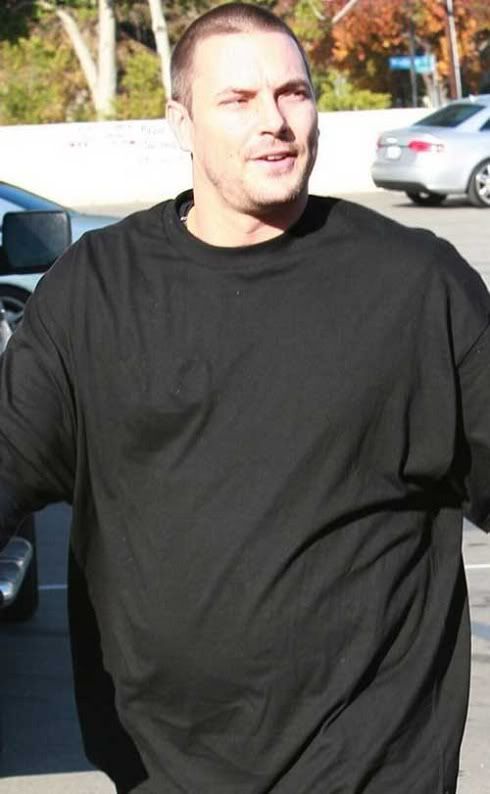darren day fat. federline fat again 2011.