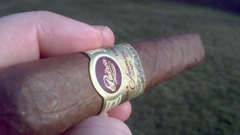 Padron 1964 Anniversary Review