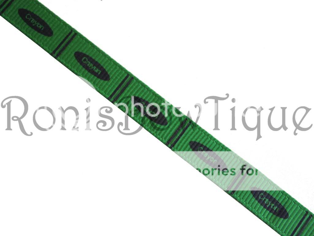 有关以下物品的详细资料: 3/8 green crayon back 2 school colors